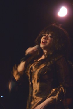 Ronnie Spector _08-12-12